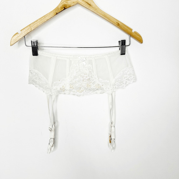 Y2K 00S VICTORIA'S SECRET Lace Rhinestone Garter belt white bedazzled XS S NWT - Picture 2 of 6